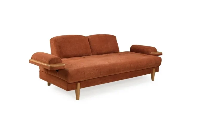 Pars üçlü koltuğun her iki sırt mekanizması açılarak elde edilen geniş ve konforlu yatak alanı.